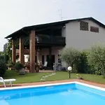 Manuela Le Quattro Coppe * ديسينسانو ديل غاردا